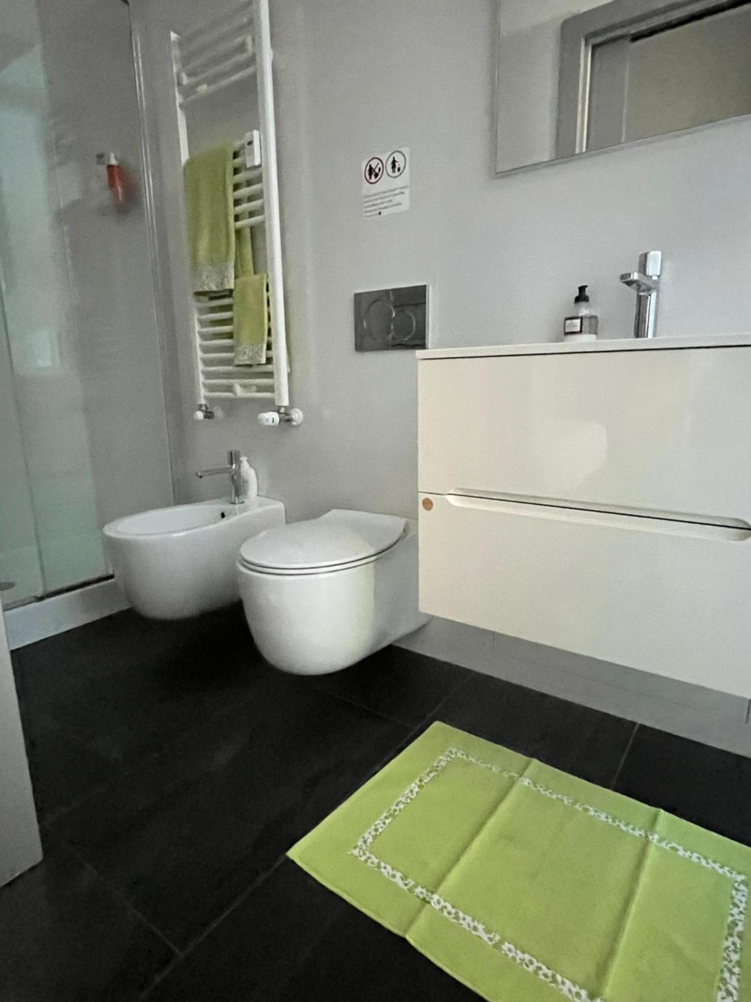 Bellissima Con Bagno Privato Citylife - Sempione Privat overnatting Milano