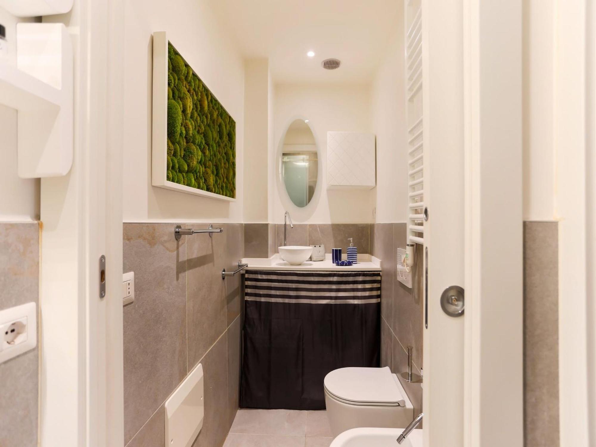 The Rent - In Crocetta Apartment Milan