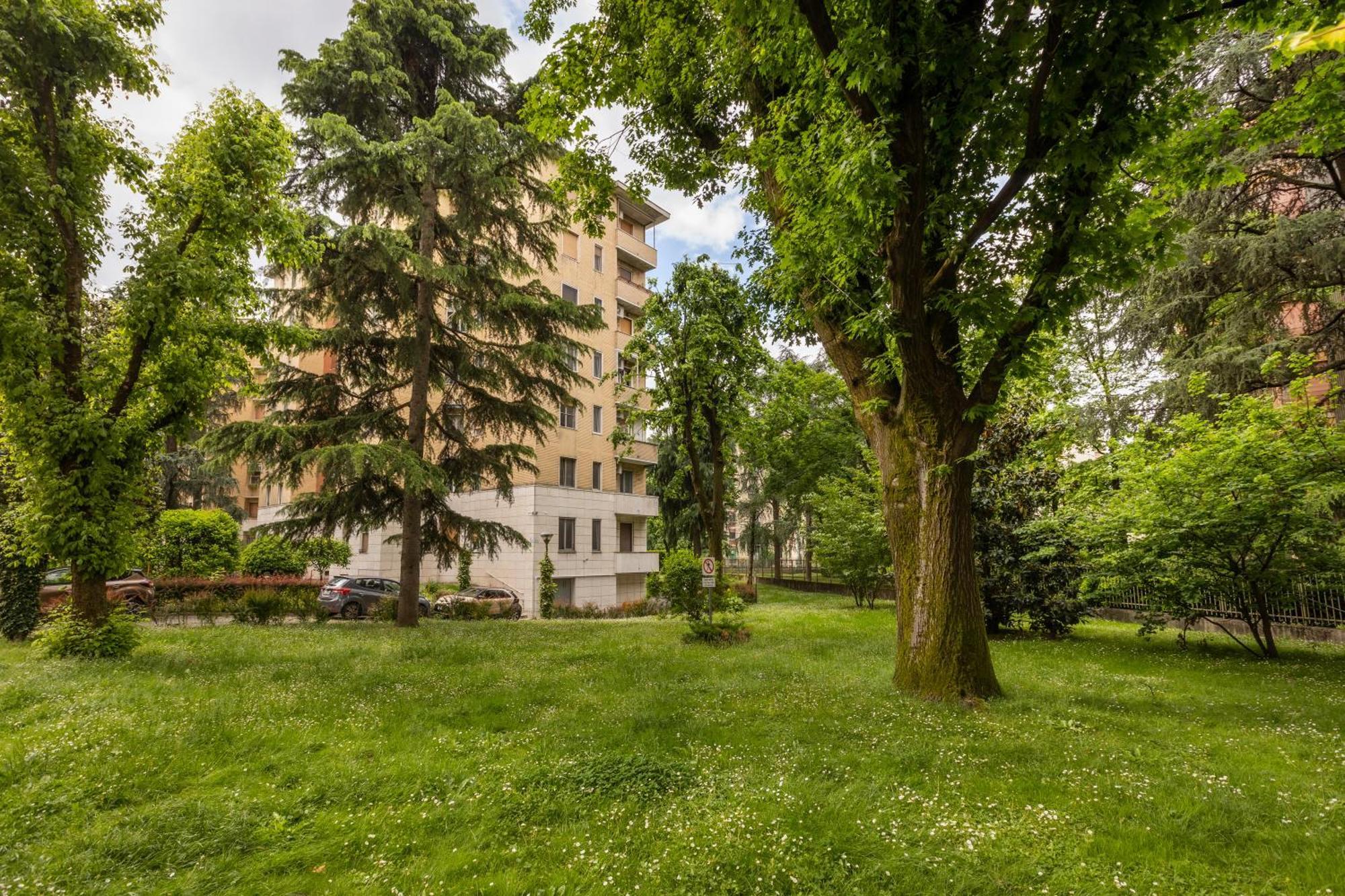 Appartamento Comfortable Two Bedrooms Chiesa Rossa - Mirable Pm *