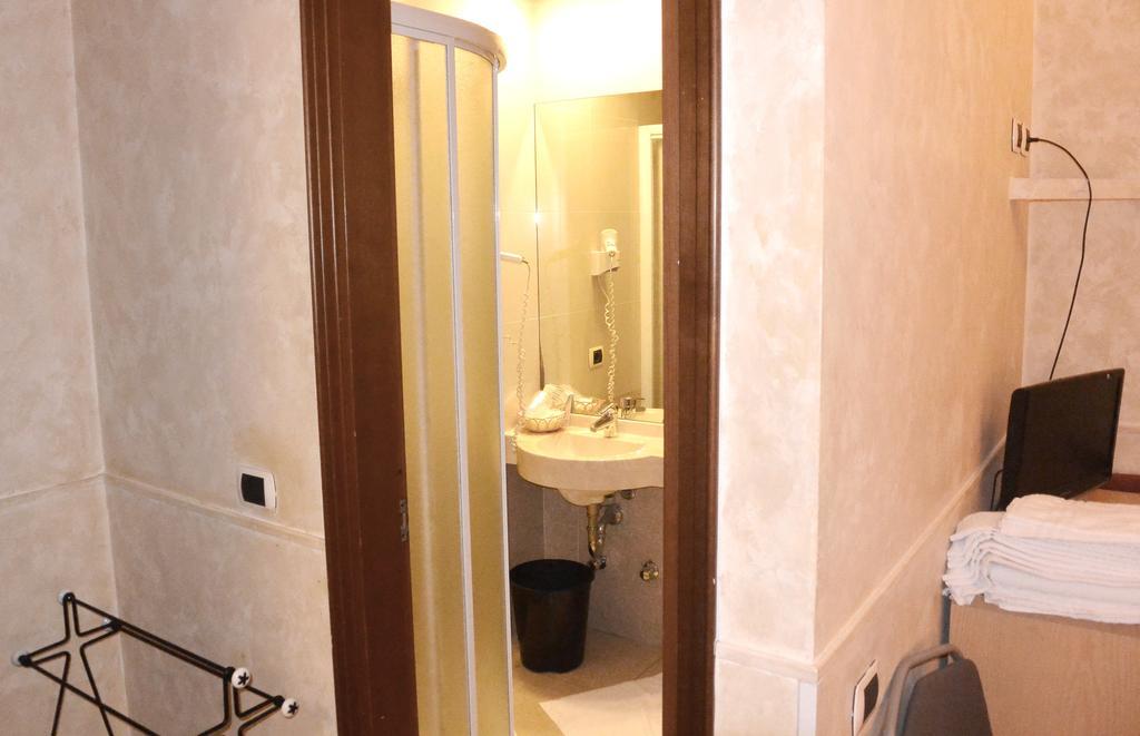 Nettuno Hotel Mailand
