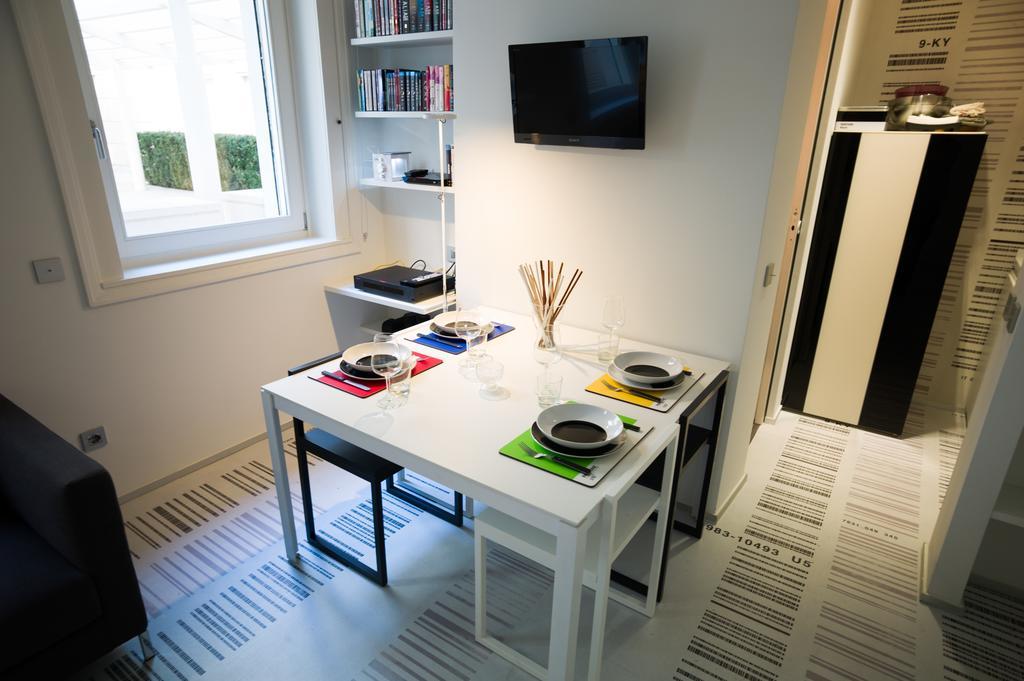 Apartment Stylish Mini In The Heart Of