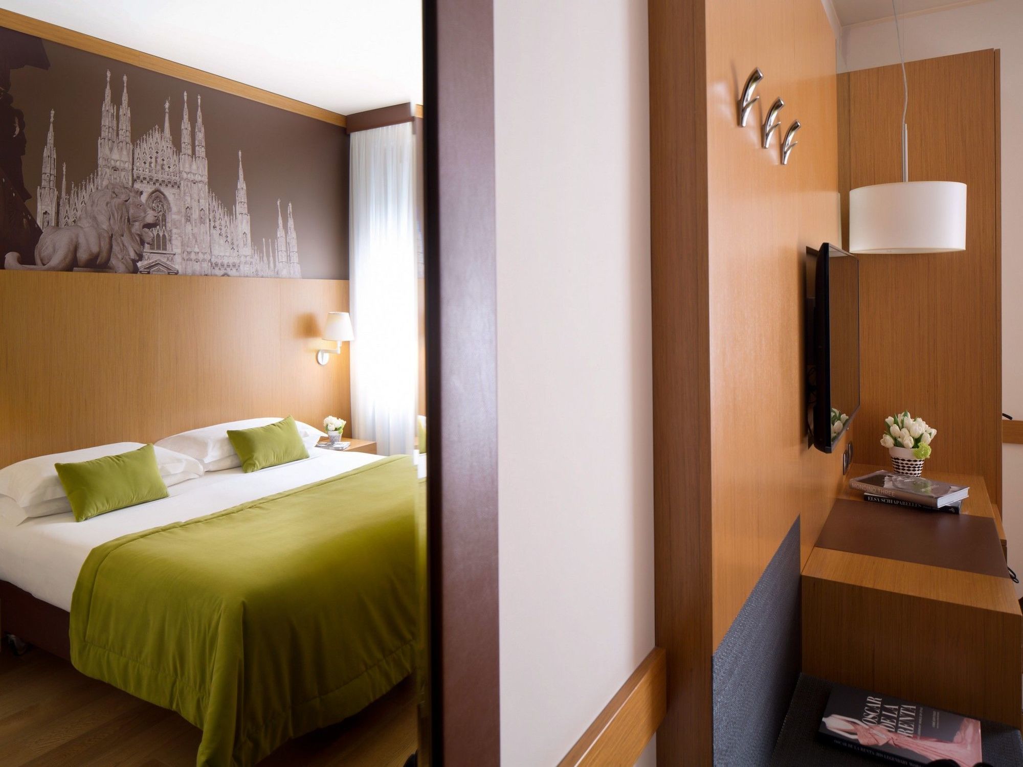 Hotel Starhotels Tourist