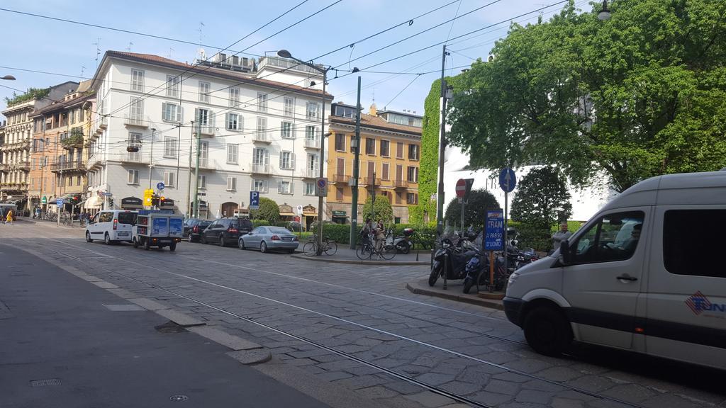 Appartement Bnbutler - Broletto 39 - A Few Steps To The Duomo And La Scala *