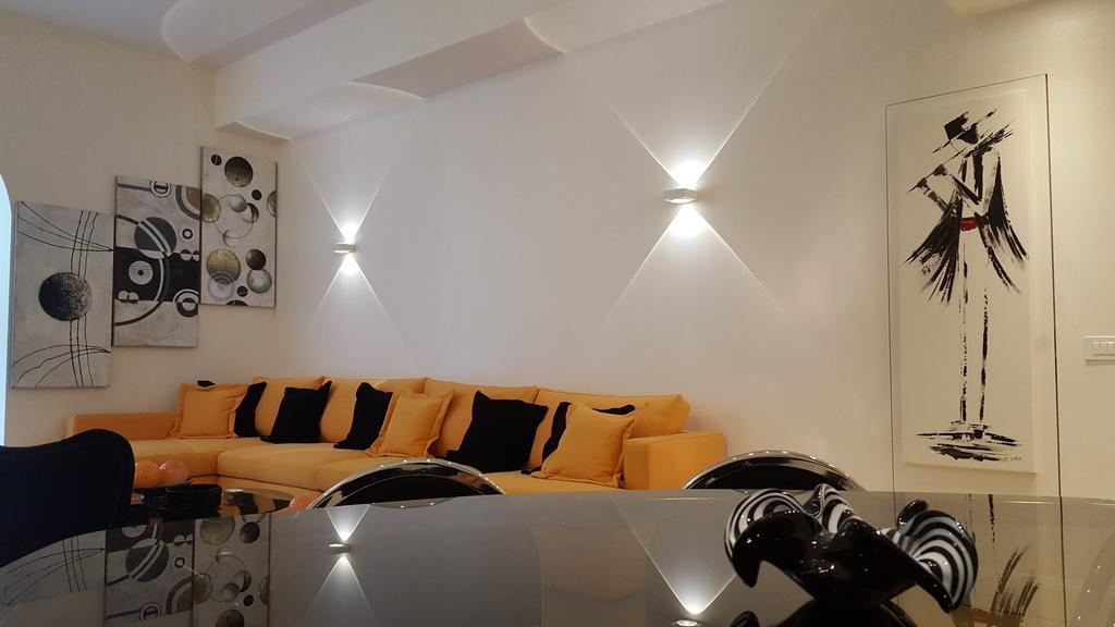 Bnbutler - Broletto 39 - A Few Steps To The Duomo And La Scala Appartement