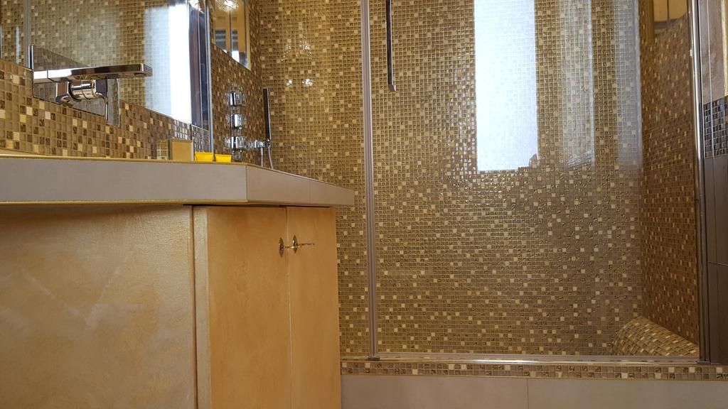 Appartement Bnbutler - Broletto 39 - A Few Steps To The Duomo And La Scala