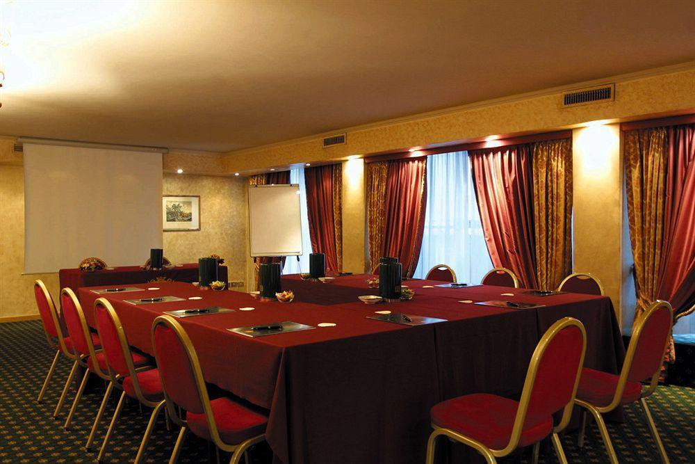 Hotel Sina De La Milan