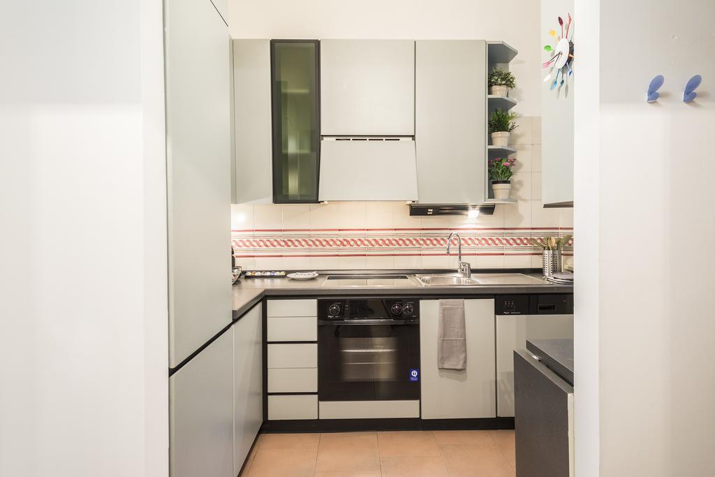 Hemeras Boutique Homes - City Center Design Flats Apartment
