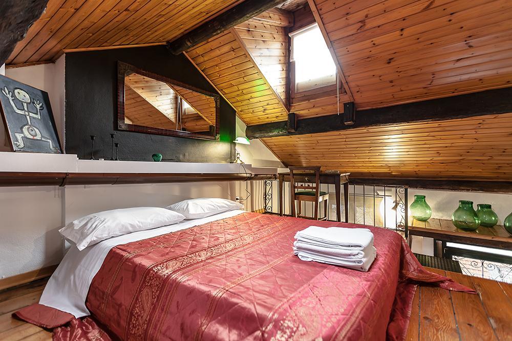 Apartment Darsena Milan