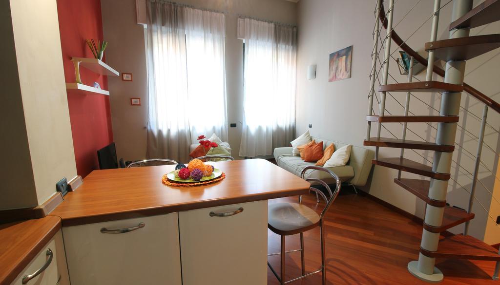 Italianway-s.m. Fontana Leilighet *