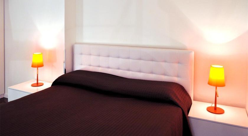 Bb Bocconi Lejlighedshotel
