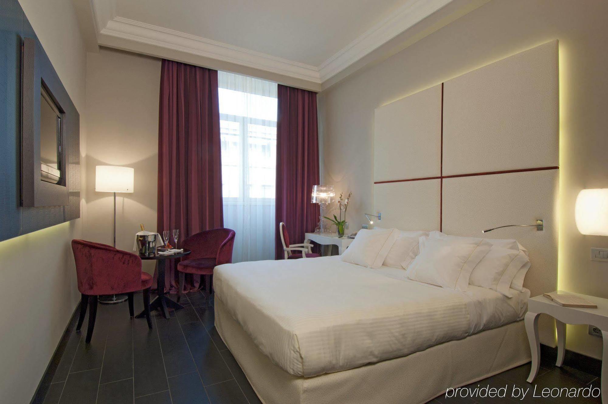 Hotel Sina De La Milan