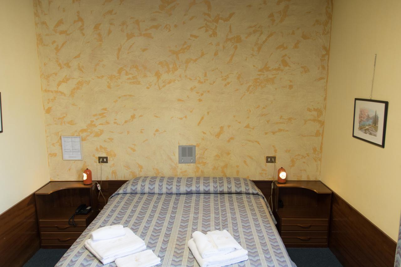 Aparthotel Loreto 3*