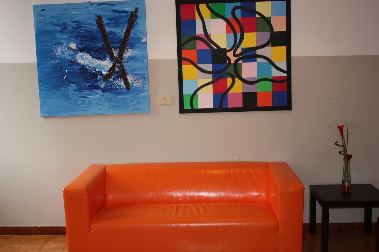Casa Per Ferie Achille Ricci Guest house *