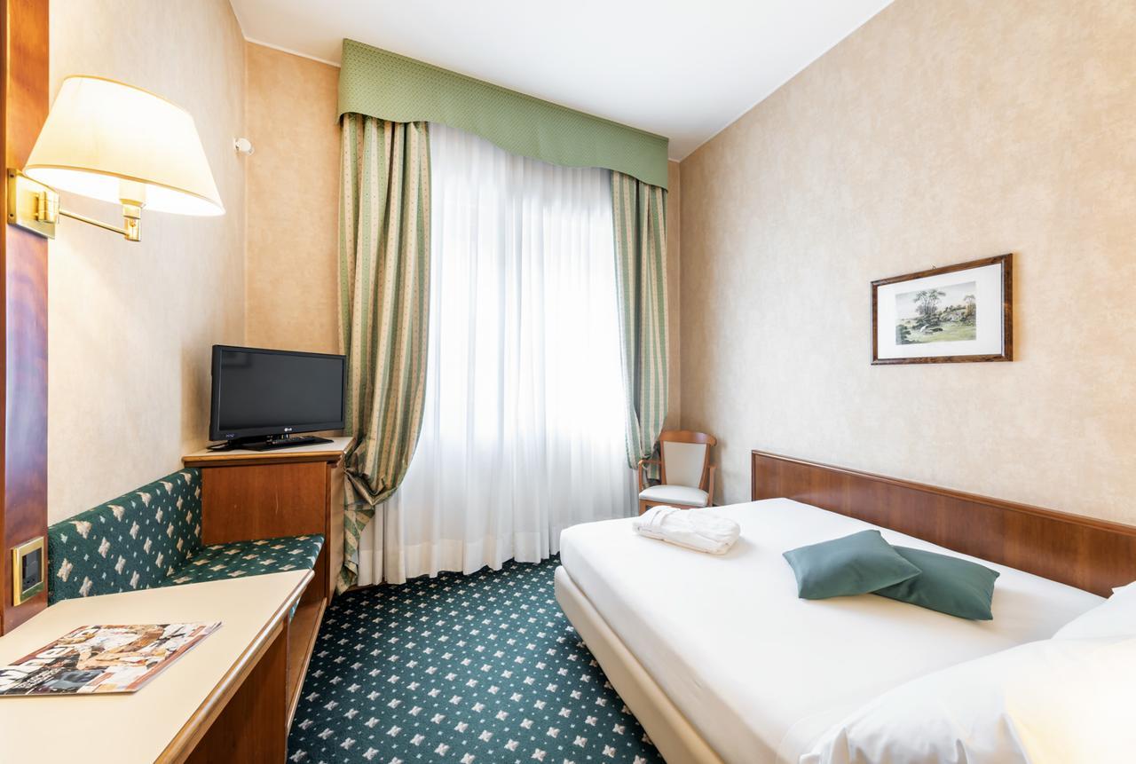 Ascot 4* Milano