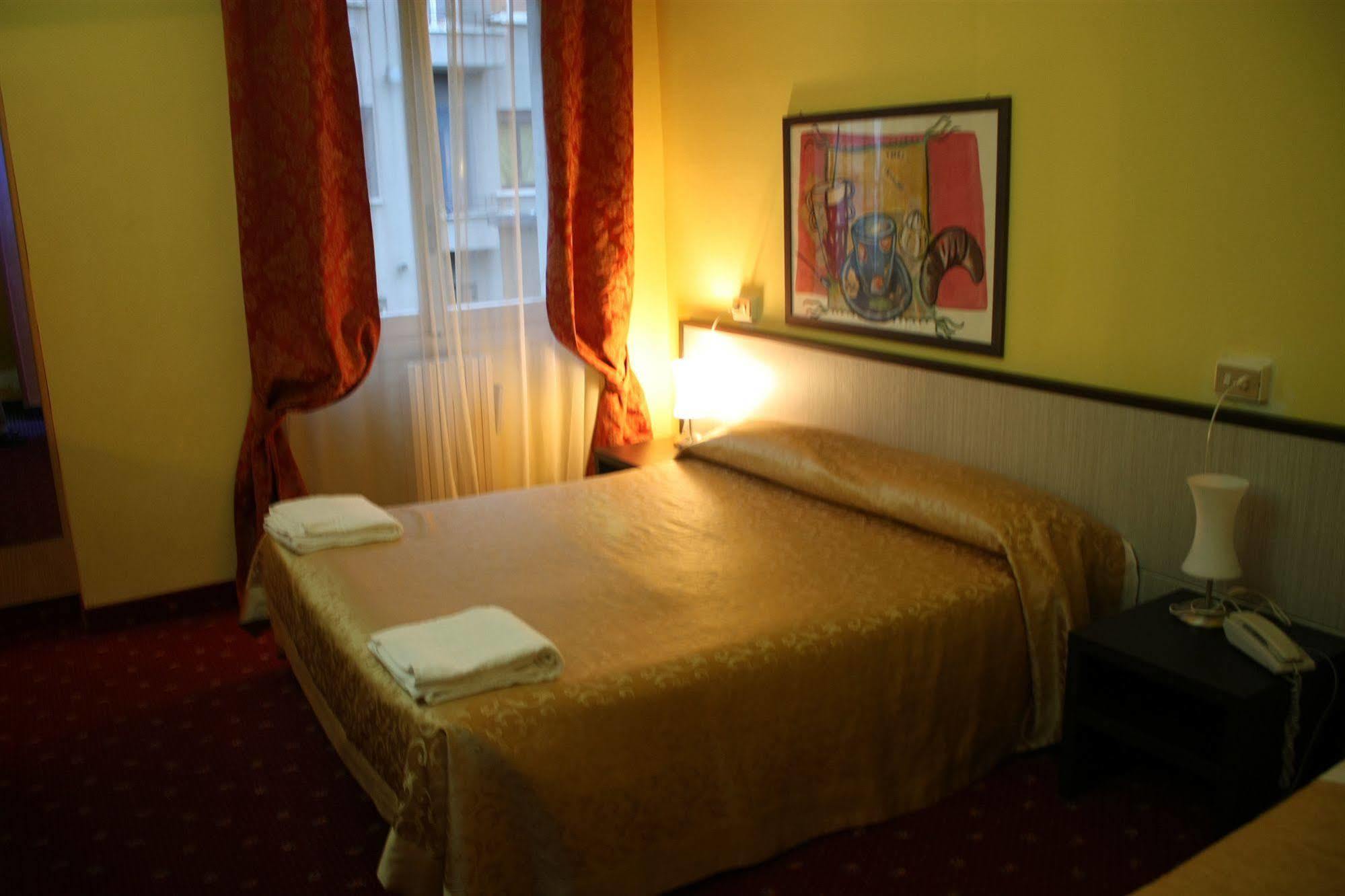 Hotel Lugano 3*