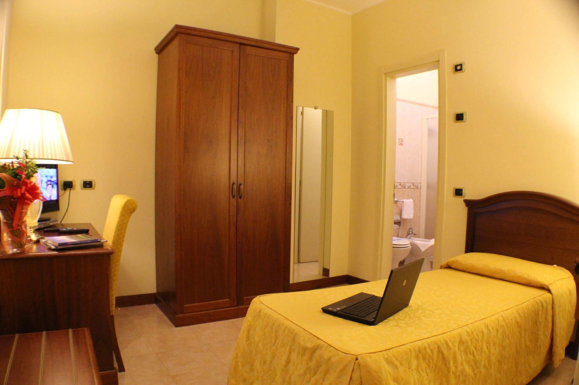 Certosa 3* Mailand