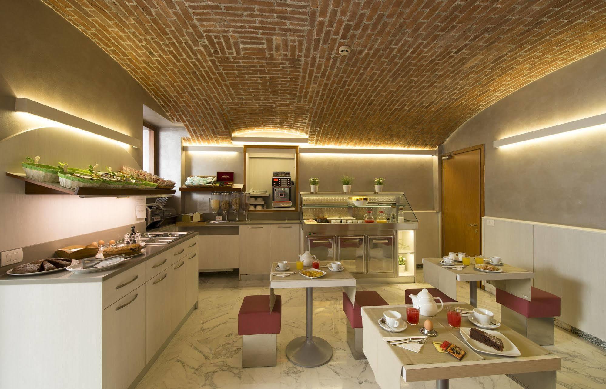 Hotel Ideale