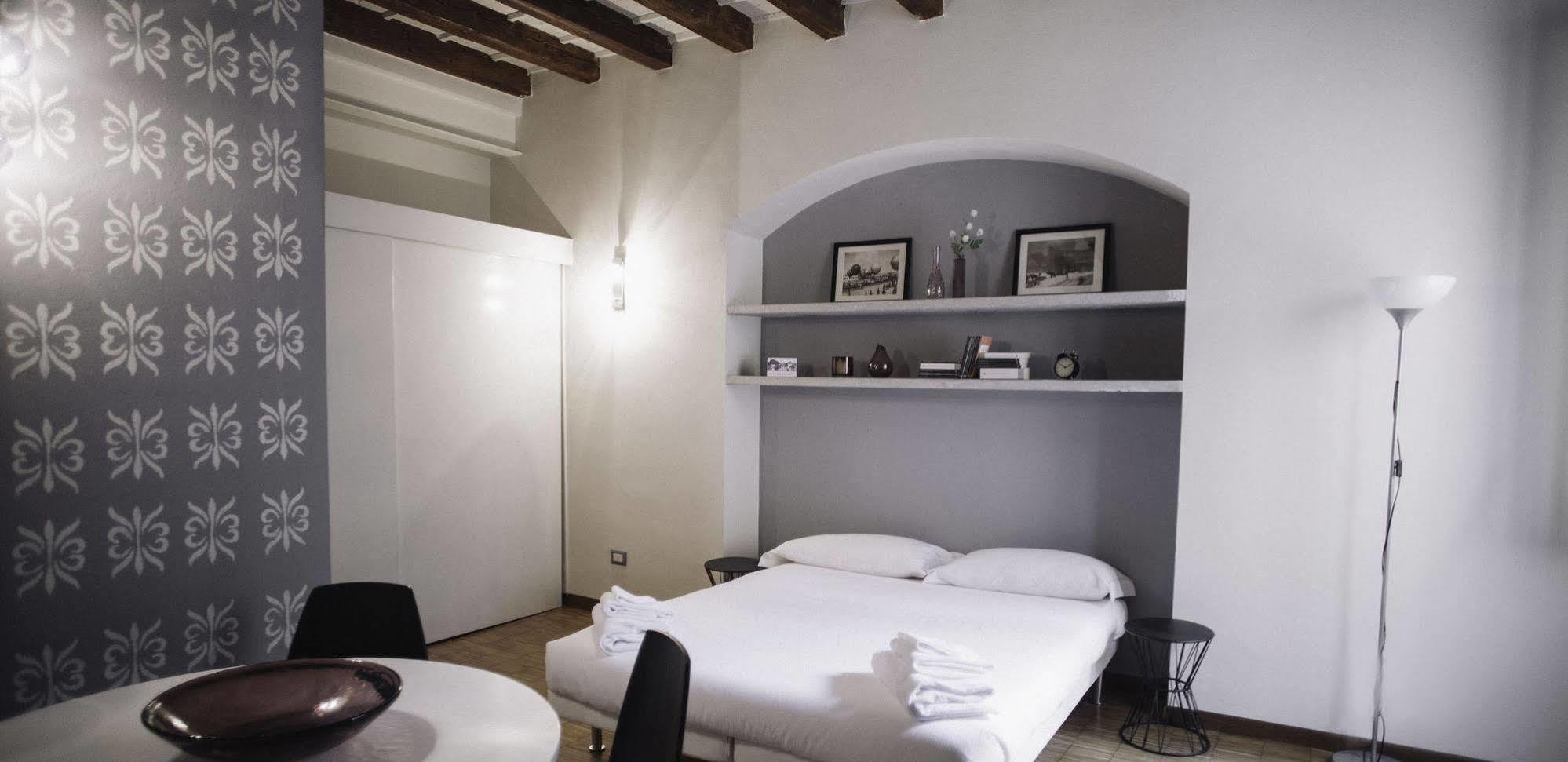 Italianway - Corso 8 Milano