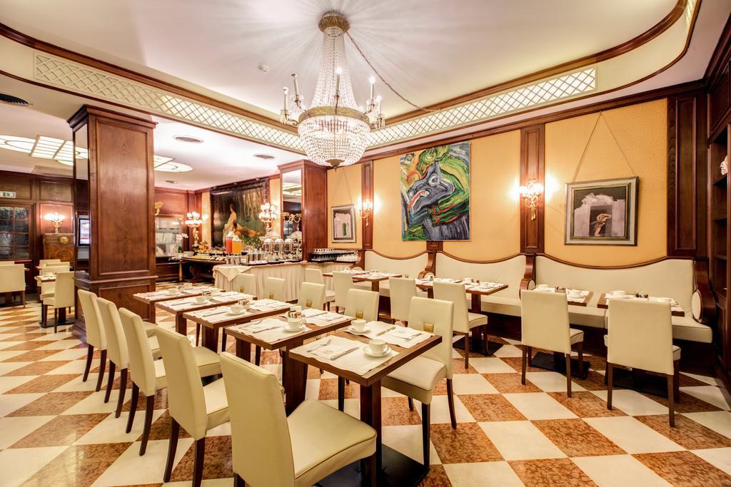 Romana 4* Milano