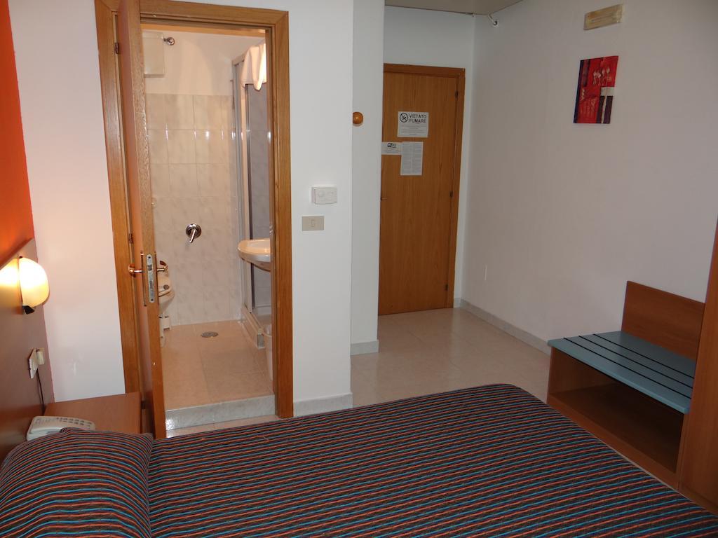 Hotel Amendola Fiera Milaan