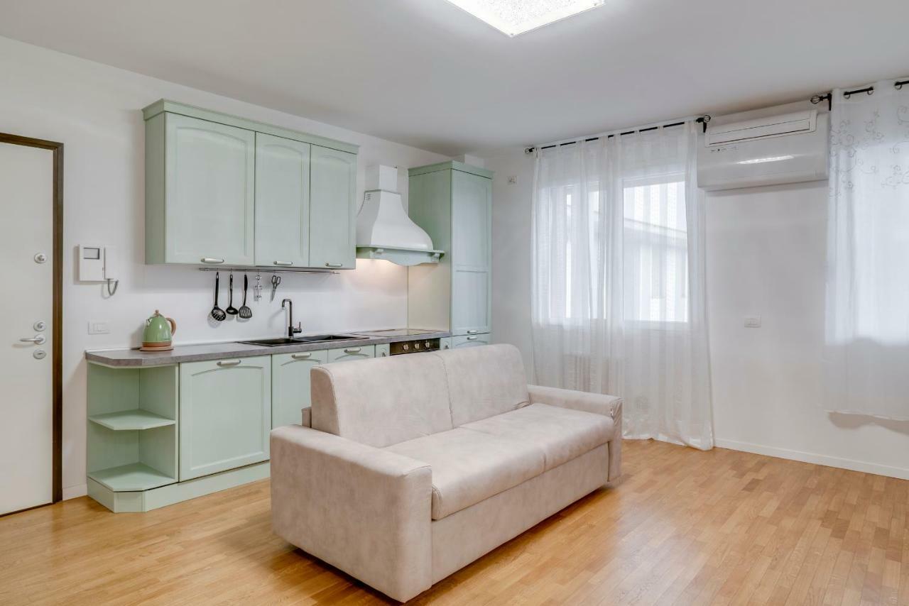 Appartamento Nuovissimo E Luminoso Bilocale Zona Precotto Milano