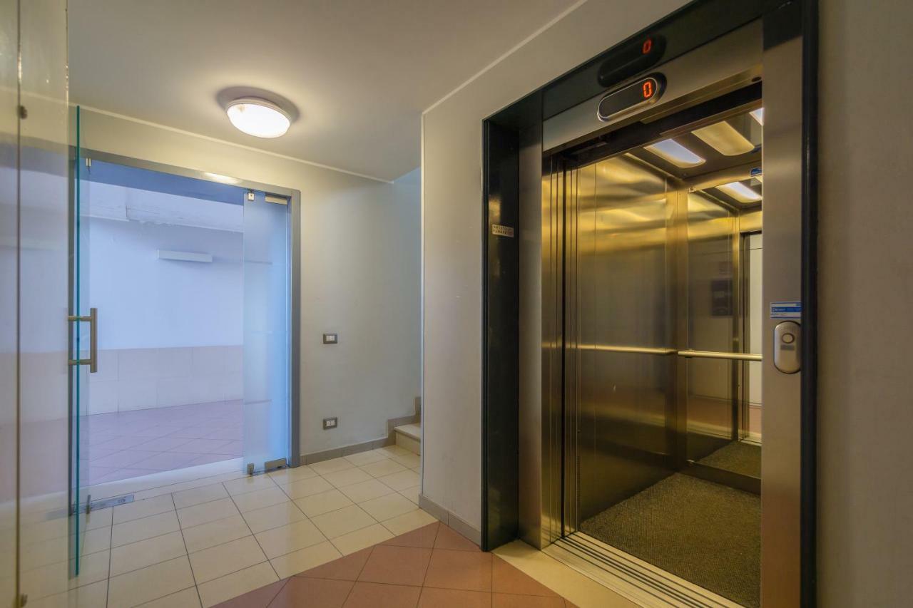 Appartement Casa Da Linea Milaan