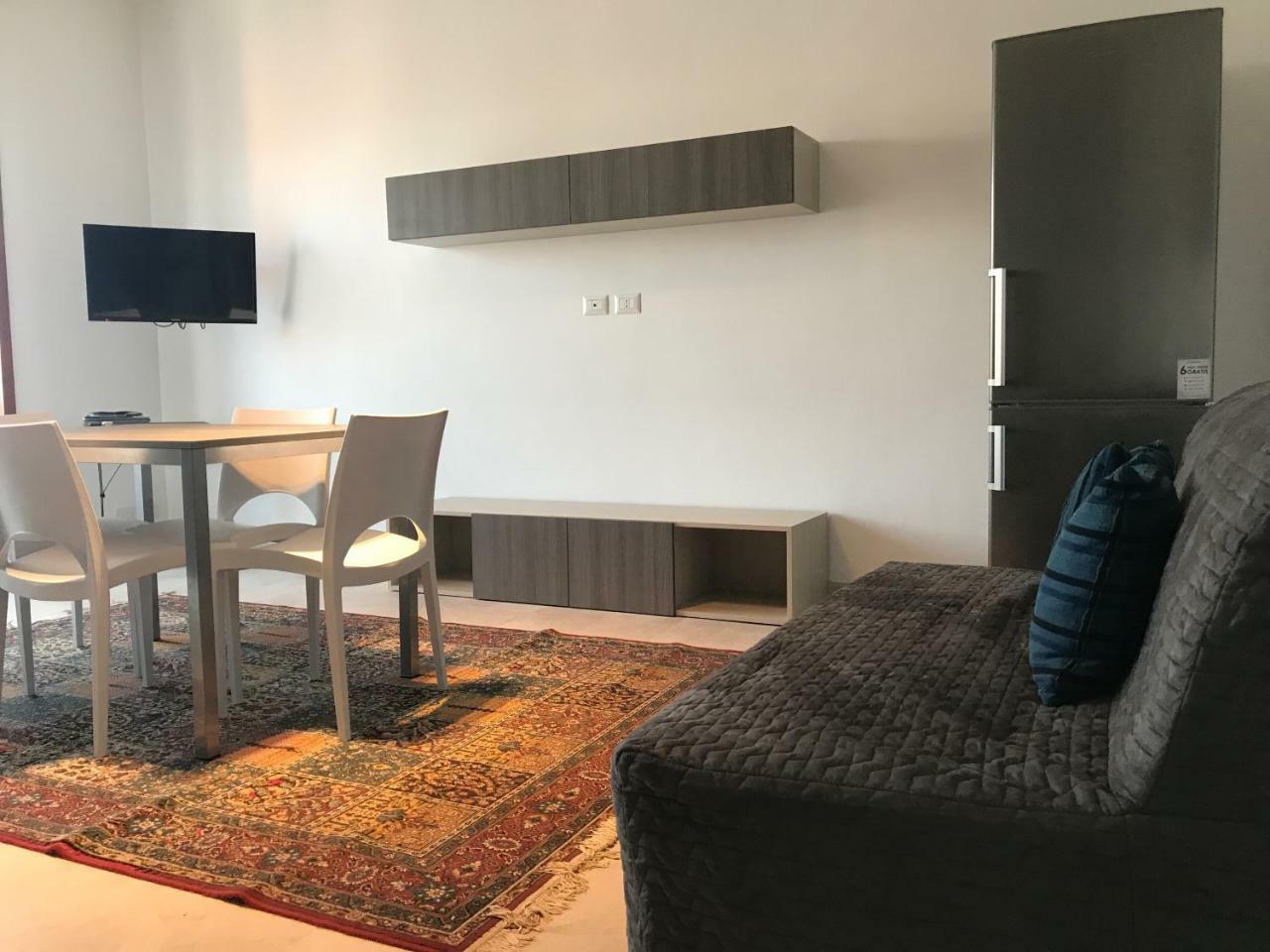 Kibilu - Viale Misurata Lejlighed