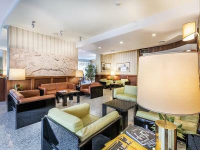 Ascot Hotel 4*