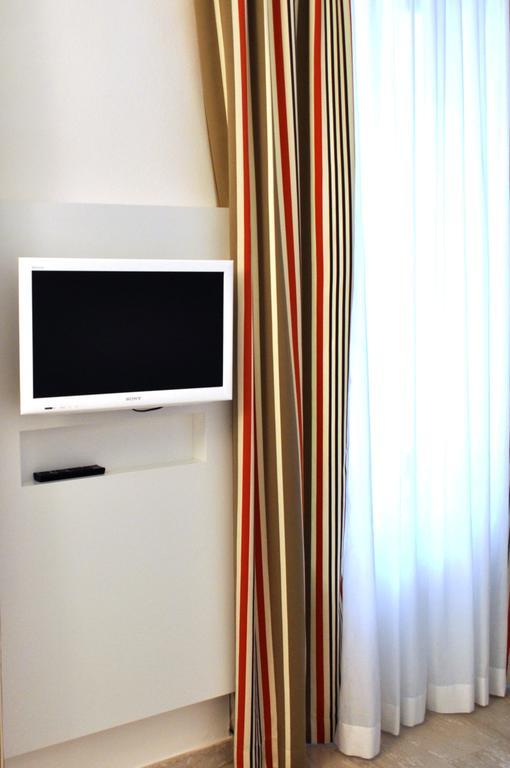 Bb Bocconi Lejlighedshotel
