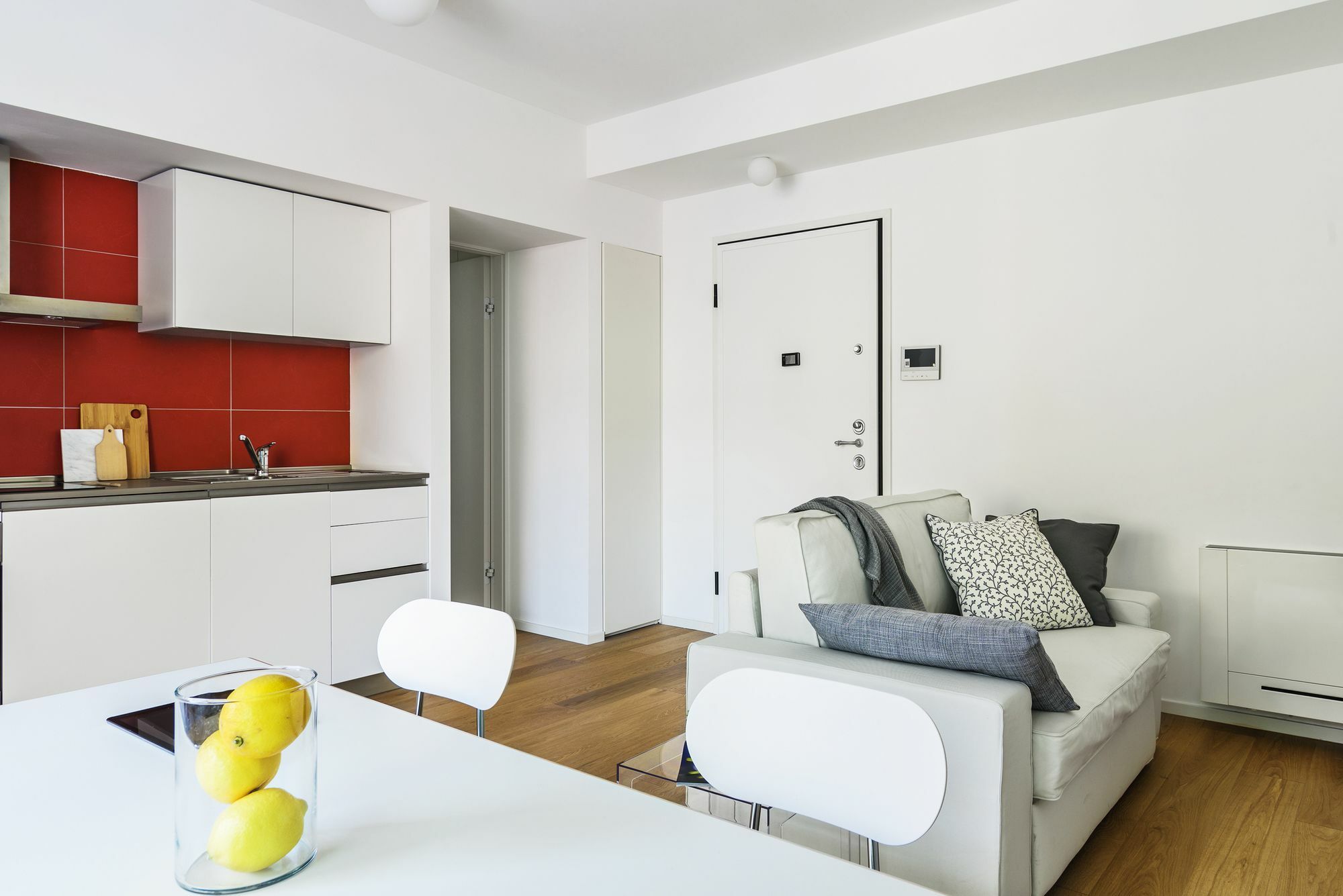 Joivy Stylish 1-bedroom Flat *