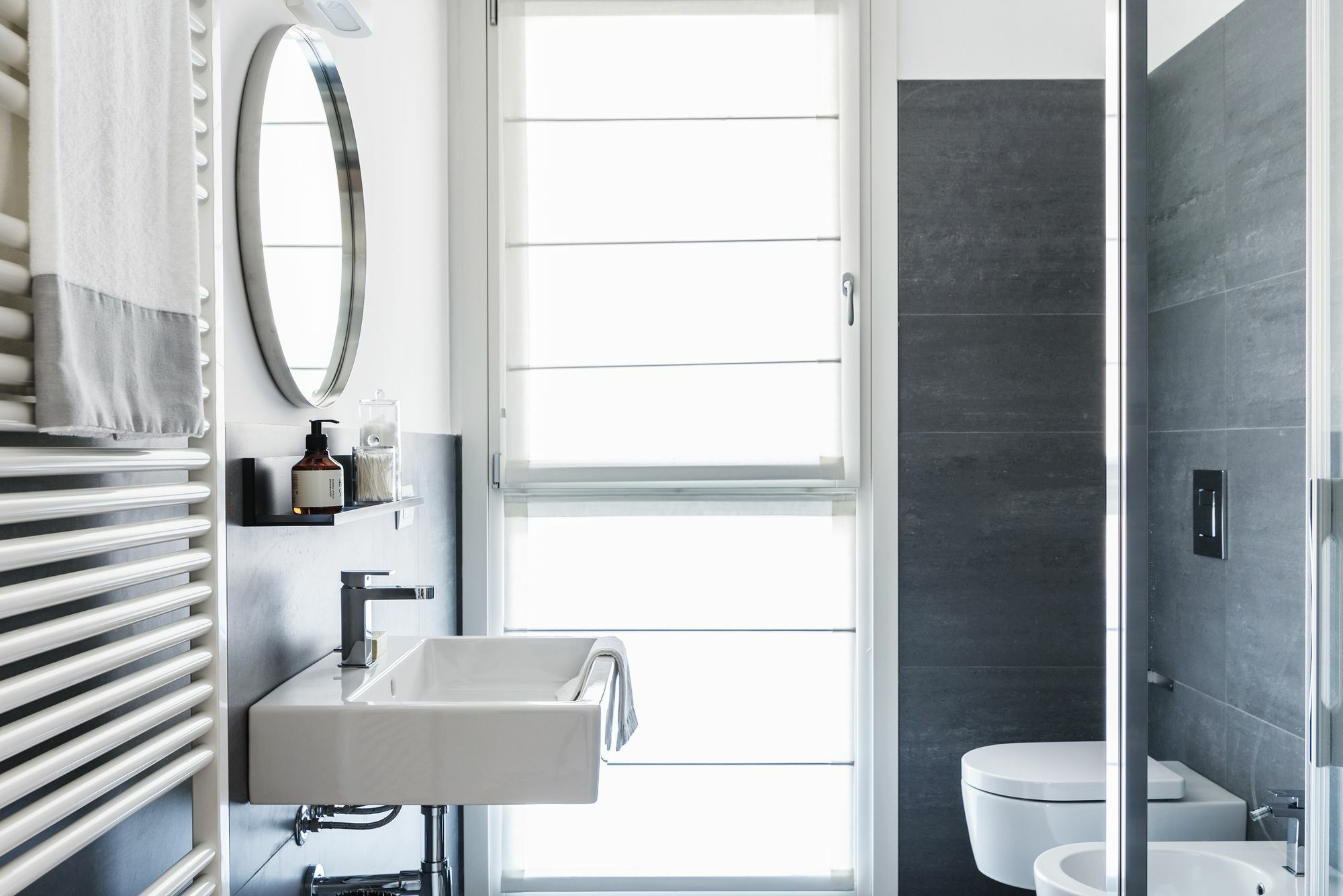Joivy Stylish 1-bedroom Flat