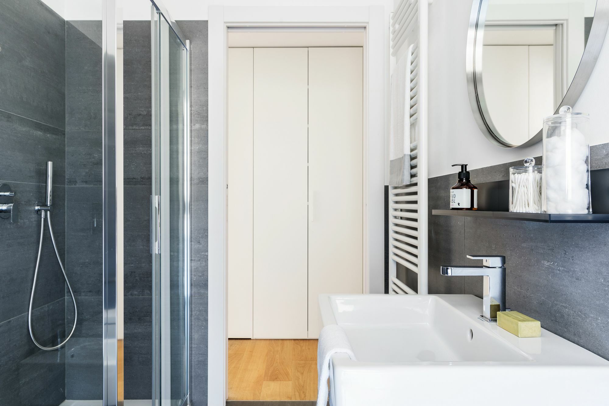 Joivy Stylish 1-bedroom Flat Milan