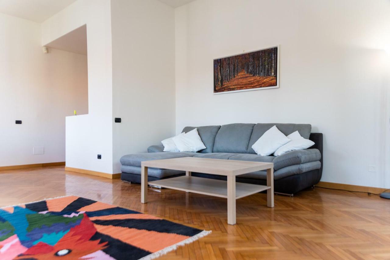 Apartment Vittoria 4 Milan