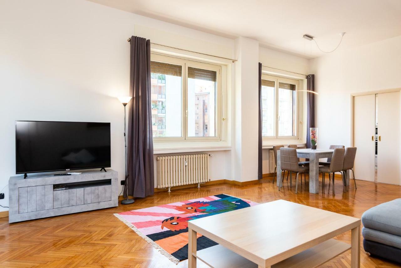 Vittoria 4 *