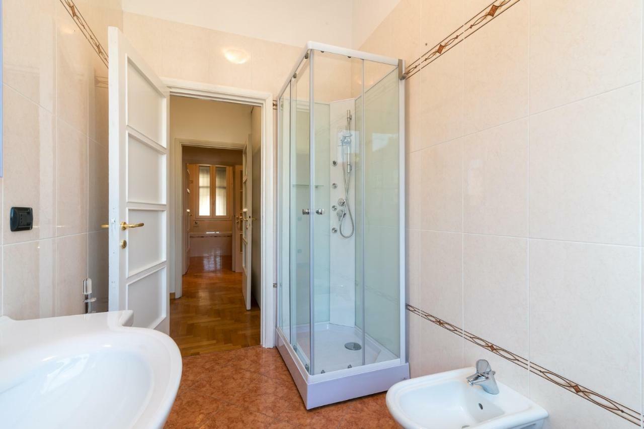Apartment Vittoria 4 *