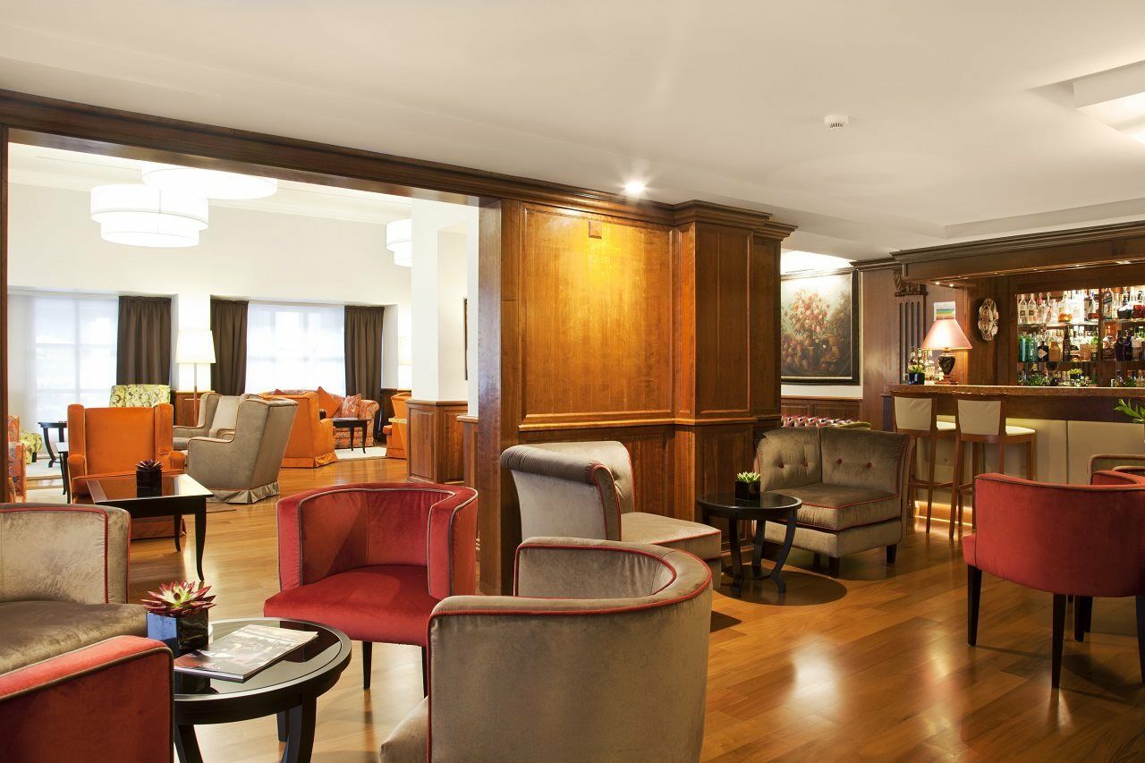 Sina De La Hotel 4*