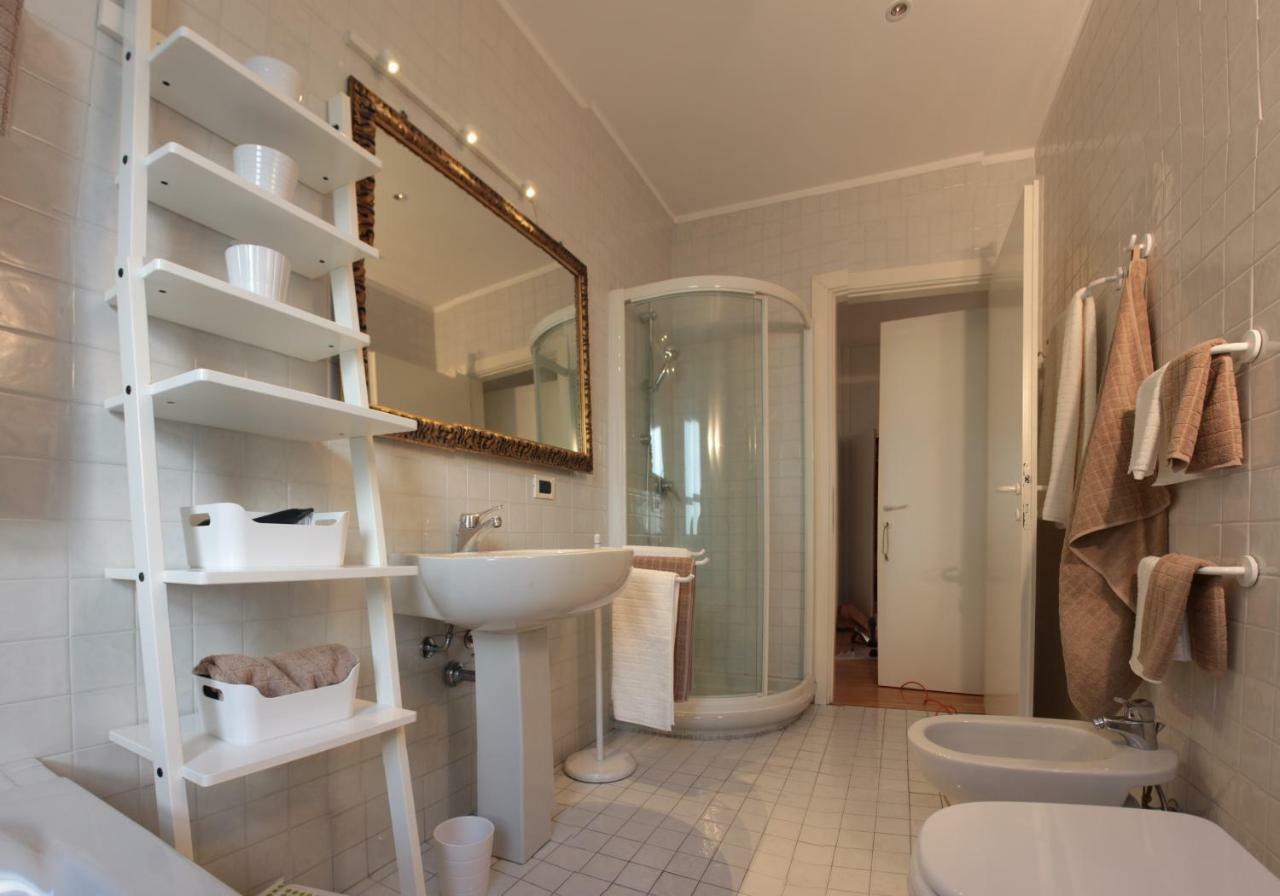 Luminous Stylish Quiet 150m2, Tre Torri * Milaan