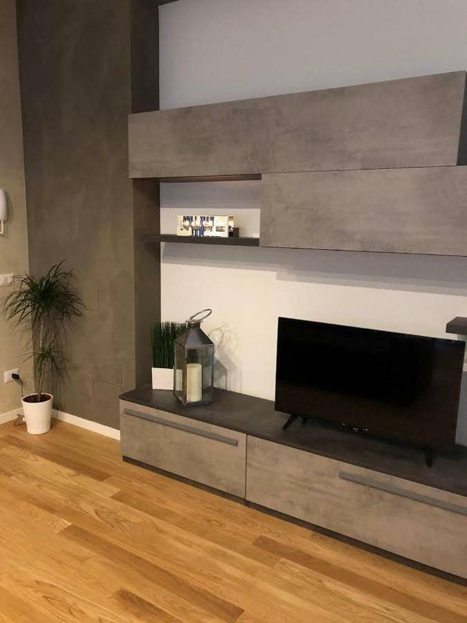 De Angeli Modern Leilighet *