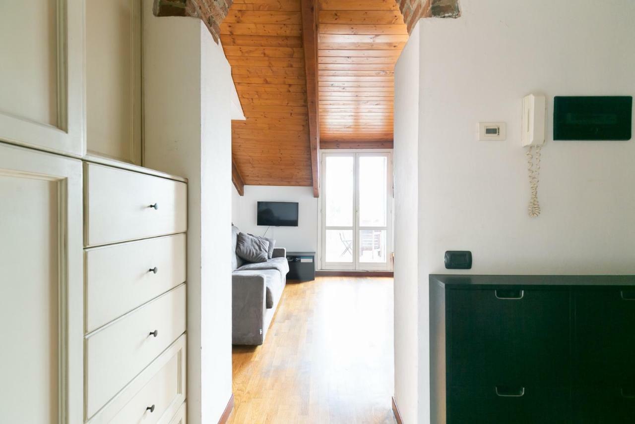 Mansarda Sui Navigli Con Terrazza Apartment