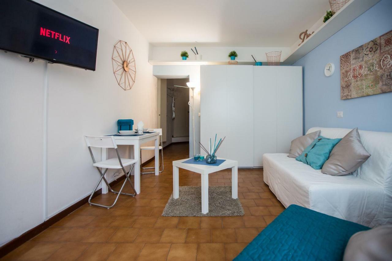 Santa Marta 6 *