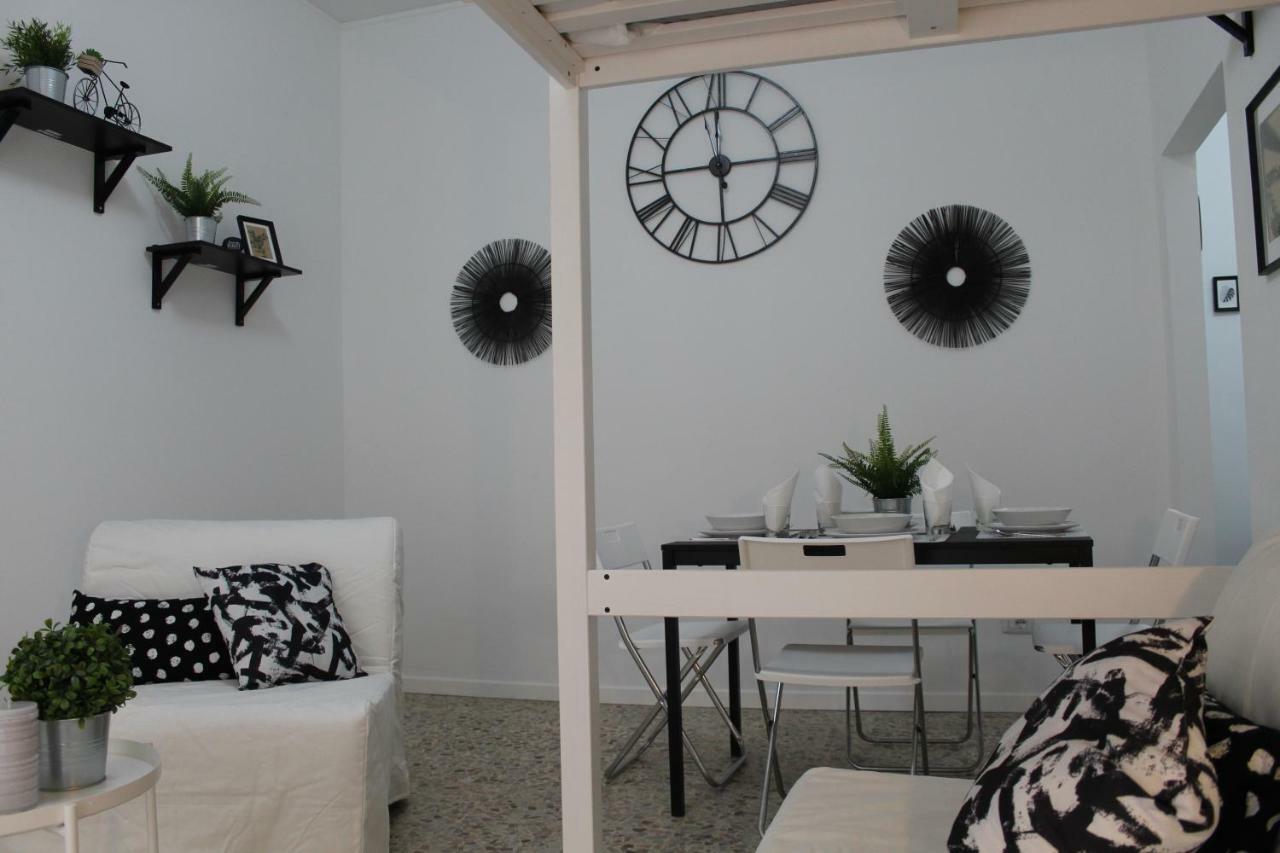 Anacreonte 7 Apartment *