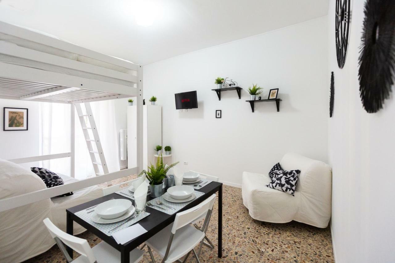 Anacreonte 7 * Mailand