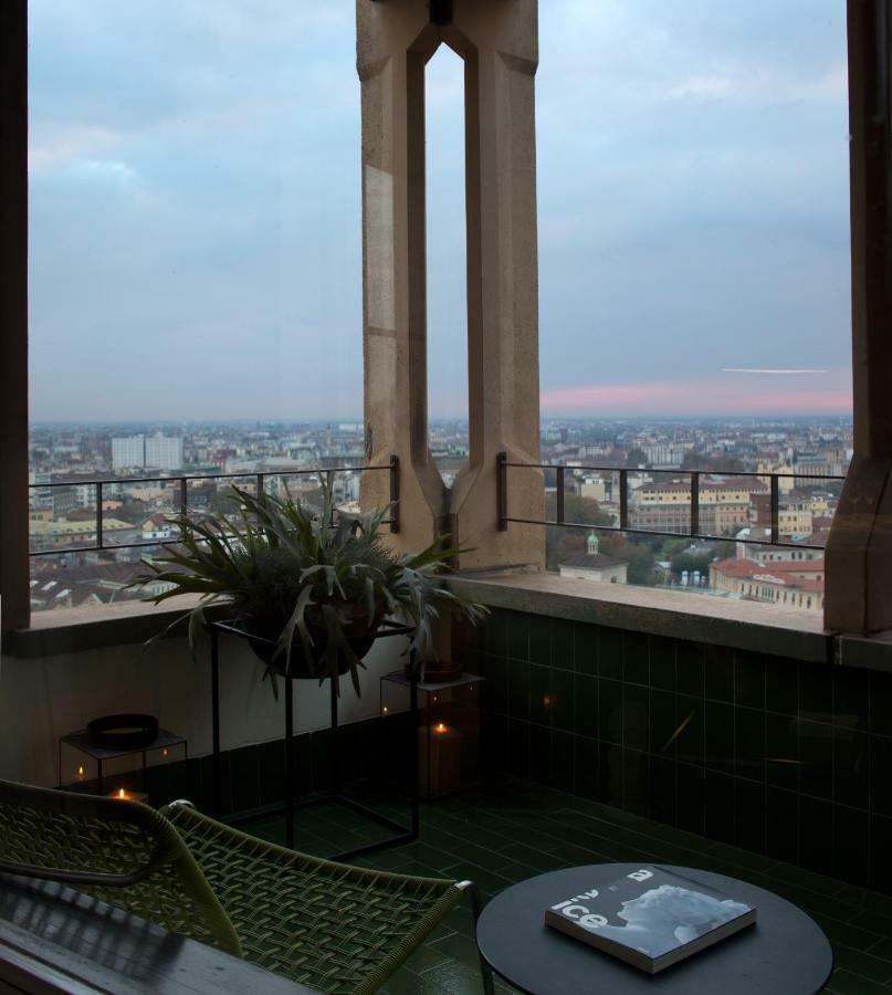 Domux Torre Velasca 2*