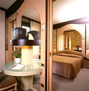 Qc Porta Romana Hotel