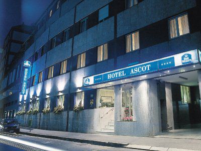 Ascot Hotel 4*