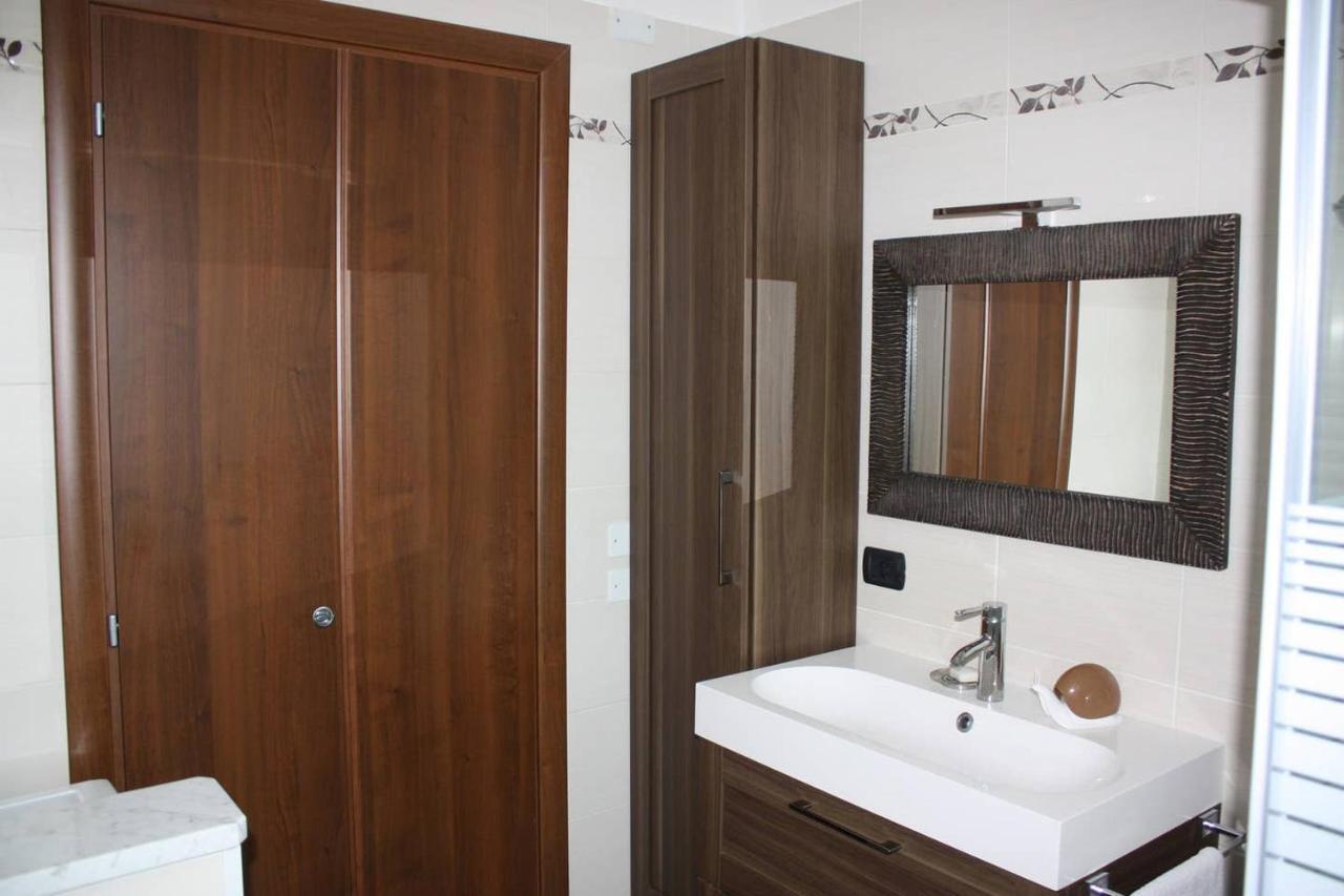 Res. A 10 Min. Da Rho Fiera E Stadio Meazza Appartement *