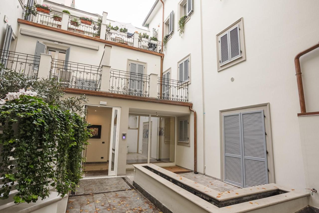 Appartamento Washington Homes Milano