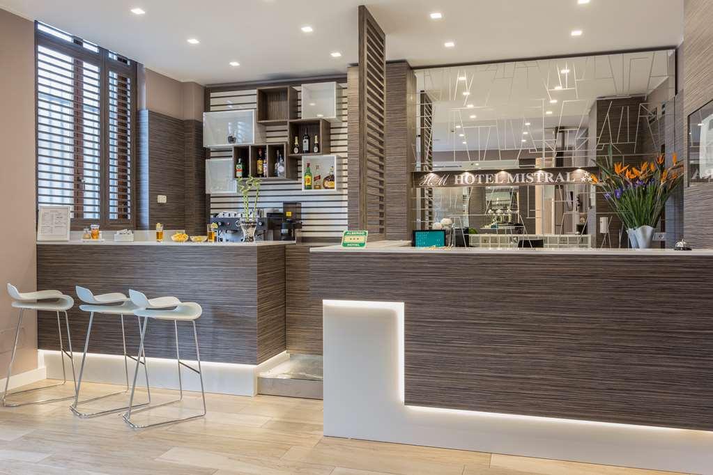 Hotel Mistral 3*